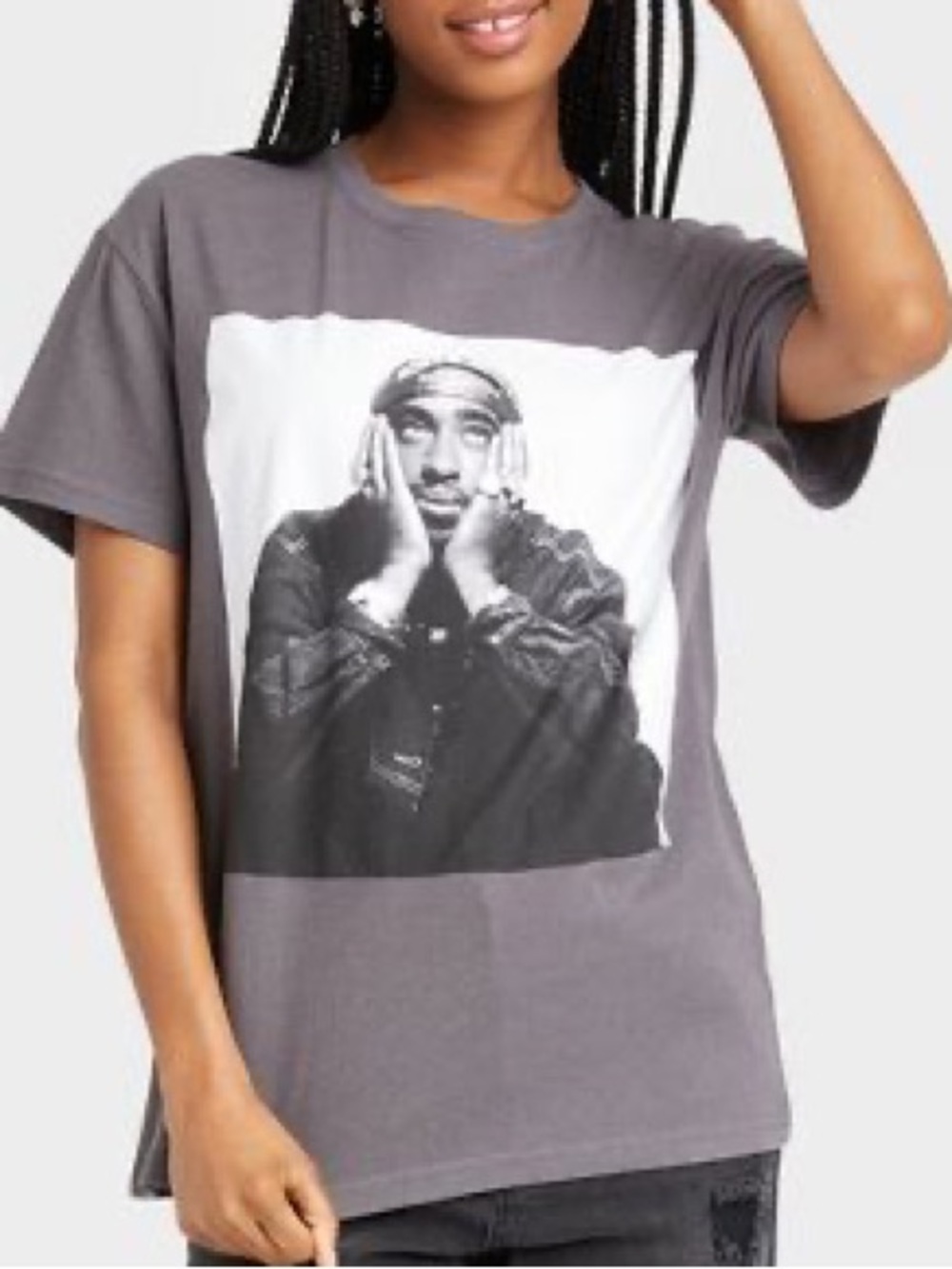 Graphic 2Pac Short-Sleeve Crewneck Tee in Charcoal with Portrait Print Medium